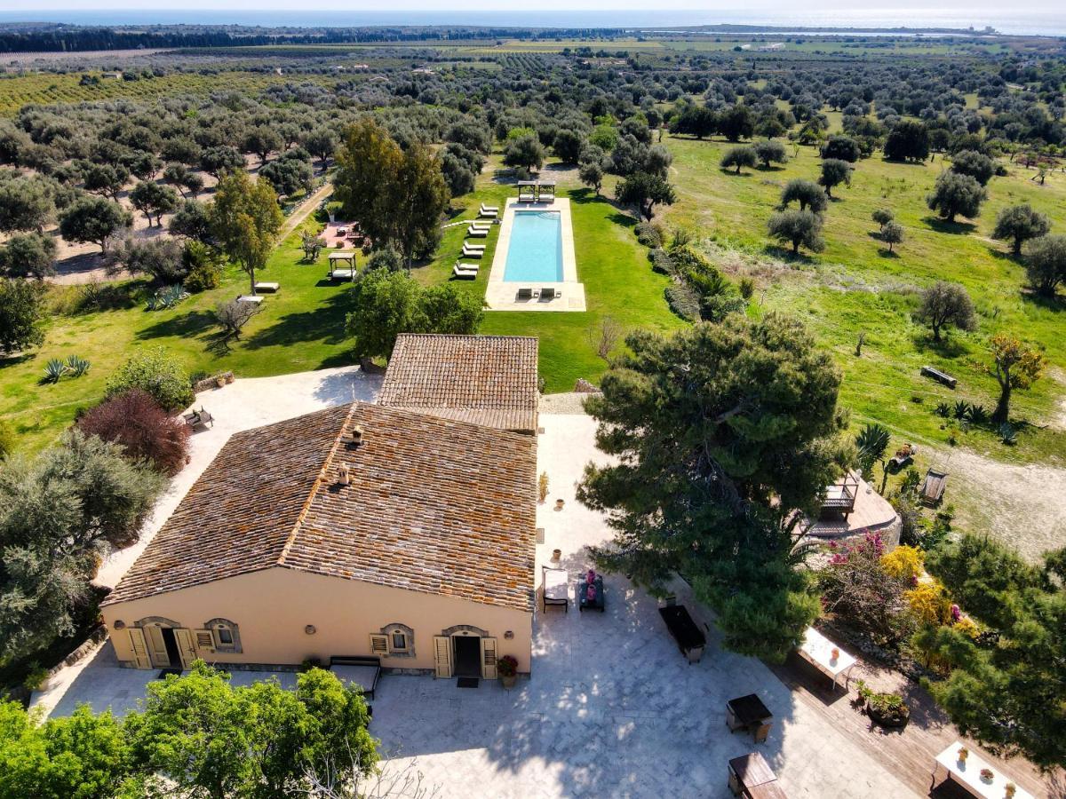 Terre Di Vendicari Guest House Noto Bagian luar foto